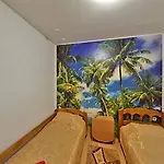 зiрка ホテル 3*