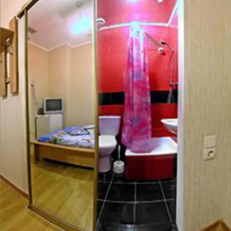 зiрка Szálloda 3*