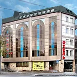 酒店 зiрка 敖德萨