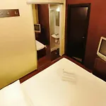 зiрка Hotel